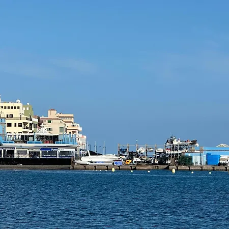 Everything Need Right Here Апартаменты *