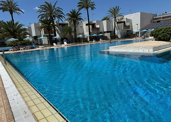 Daire Everything Need Right Here